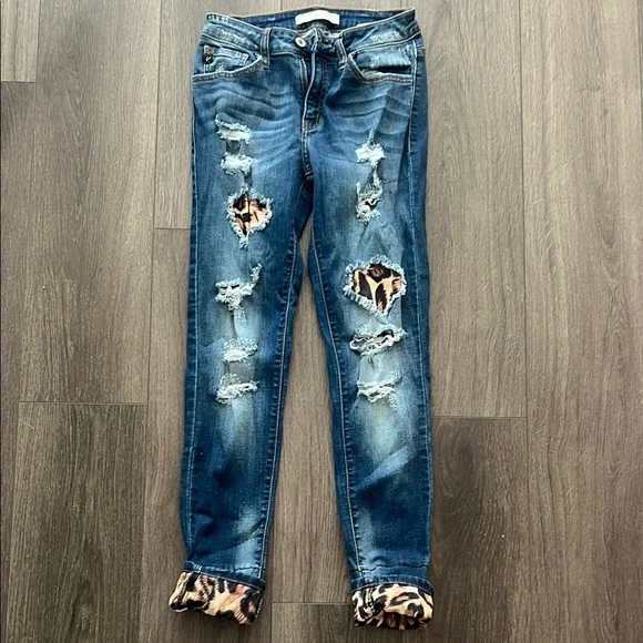 KANCAN Blue Distressed Women Jeans leopard details 3 / 25 - Picture 1 of 3